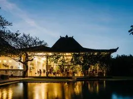 Isaiya Boutique Hotel