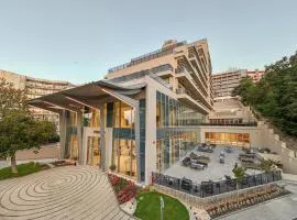 Poseidon Beach Resort - 5-Star Luxury Experience, PREMIUM FULL BOARD, EV Station
