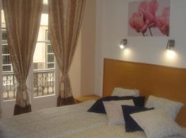 รูปภาพของโรงแรม: DownTown Guest House