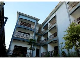 Fort Breeze Hotel, hotel v destinaci Fort Portal