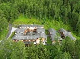Boscone Suite Hotel