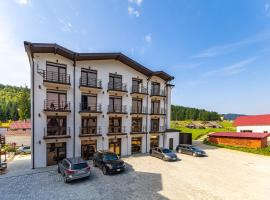 GARDA - Breakfast included in the price Restaurant Free Parking Mountain view Kitchen in the apartment separate entrance, hotel en Bukovel