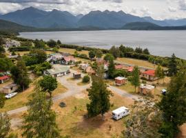 Manapouri Holiday Park, hotel in Manapouri