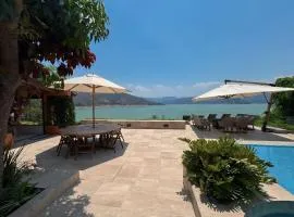 Casa el mirador-Valle de Bravo