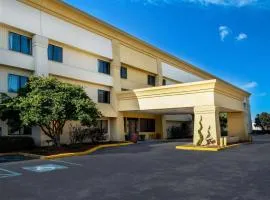 Baymont by Wyndham Meridian
