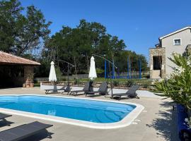 4 Bedroom Stunning Home In Lopar, hôtel à Lopar