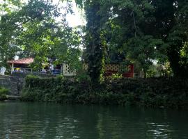 Gambaran Hotel: Private Chalet, National Park