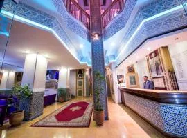 Hotel Akouas