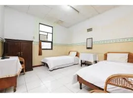 Hotel Al Hakim Syariah Redpartner