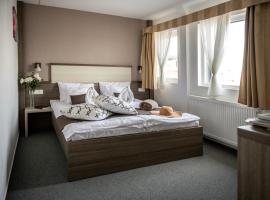 Tündérfátyol, hotel in Abádszalók