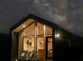 Yellowstone Peaks Hotel