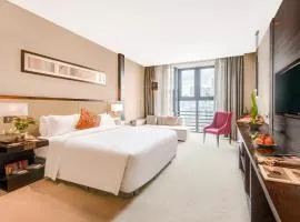 Lia Charlton Hotel Shenzhen