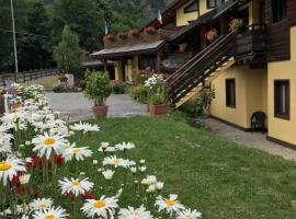 Hotel Cà Fiore, hotelli kohteessa Bardonecchia