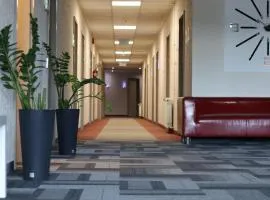 Only 15 minutes to CITY CENTER, FREE PARKING&BREAKFAST