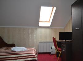 Noclegi Capitto, hotel in Kostrzyn nad Odrą