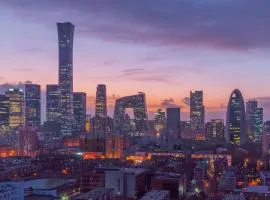 Nost algia S Hotel Near Beijing CBD , China Zun, SKP and Sanlitun, Tian'anmen Square, Forbidden City, Free daily necessities, Free night snack, Free laundry, English communication well, Free travel advice , Free gymnastic,