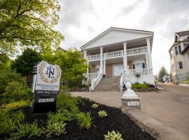 Niagara Luxury Suites, hotel in Niagara Falls