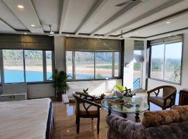 Meeram Ganga, A Heritage Stay by the Ganges at Triveni Ghat, hotell sihtkohas Rishīkesh