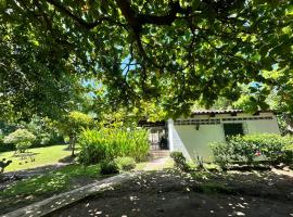 Surf City Town House, hotel a La Libertad