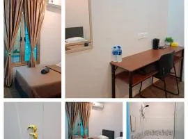 Nafeeza Roomstay