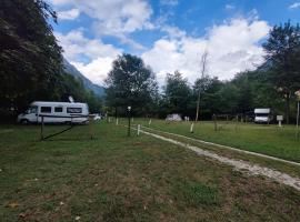 Camping Il Vecchio Mulino, hotel v destinaci Opi
