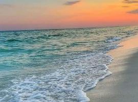 Room in 2 minutes from the beach, ξενοδοχείο στο Ελ Αλαμέιν