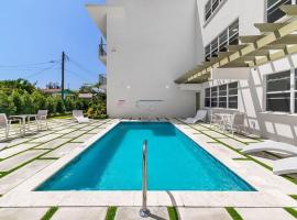 Coral Beach 202 condo, hotel in Saint Peter