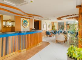 UMET Seaview Hotel with Free Airport Pick up and Drop T&C Apply, hôtel à Malé