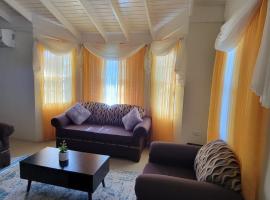 Ocean View Get Away, hotel en Falmouth