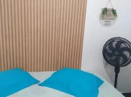 Hostel da Maisa Quarto casal com ventilador e banheiro compartilhado