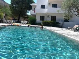 Hotel Narkissos 