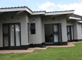 Tambarara Manor & Conference Centre, hotel v destinaci Harare