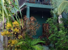 Green House Yala, hotel in Kirinda
