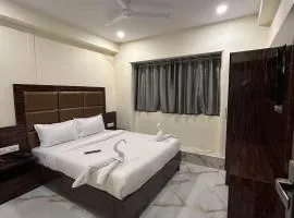 Hotel Rinza Residency