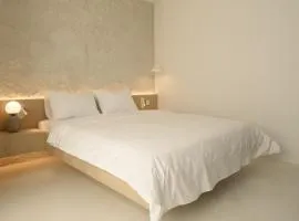 Hotel Hello Plovdiv - Free Parking and Pet Friendly