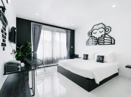 Blu Monkey Phi Phi Island