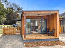 Small Scale Stays - Couples Retreats, hotel v destinaci Halls Gap