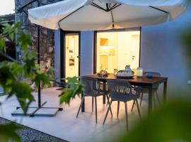 Private House - Serenity home, ξενοδοχείο σε Lokev