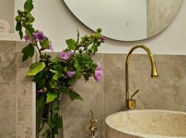 Spa Apartments Tivat, hotel in Tivat