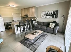 Nemesia Court, hotel in Durbanville