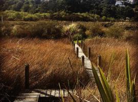 Uniqueness, ξενοδοχείο σε Ταουράνγκα