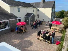 Ty Dderw Country Inn