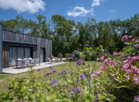 Côté Océan Resort, ξενοδοχείο σε Angoulins