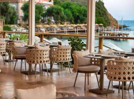Wyndham Datca Perili Bay, hotel en Datça