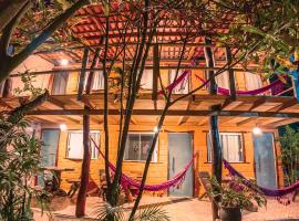 Pousada Flor de Maio - Vila De São Jorge、サン・ジョルジェのホテル