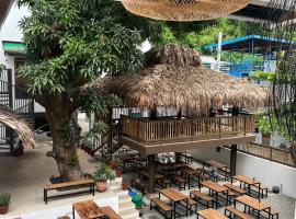 The Circle Hostel, La Union, hotel v destinaci San Fernando