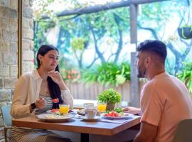 Hotel Beit Maimon โรงแรมในZikhron Ya‘aqov