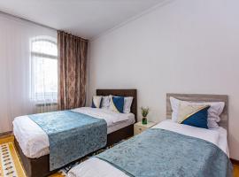 Five Villas Hotel, hotel em Almaty
