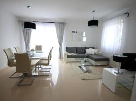 Apartments Villa Mantinela, ξενοδοχείο σε Malinska