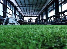 Rod Fai Fah Apartment, hotel in Bangkok